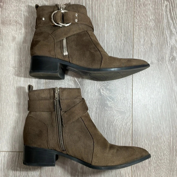 Nine West Dahila Ankle Boots Brown Faux Suede 7.5M - Picture 10 of 16
